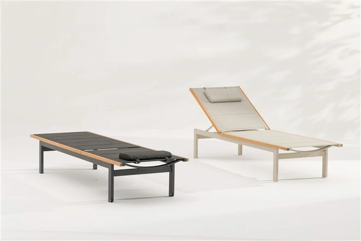 Breeze Outdoor Lounge Chair factory